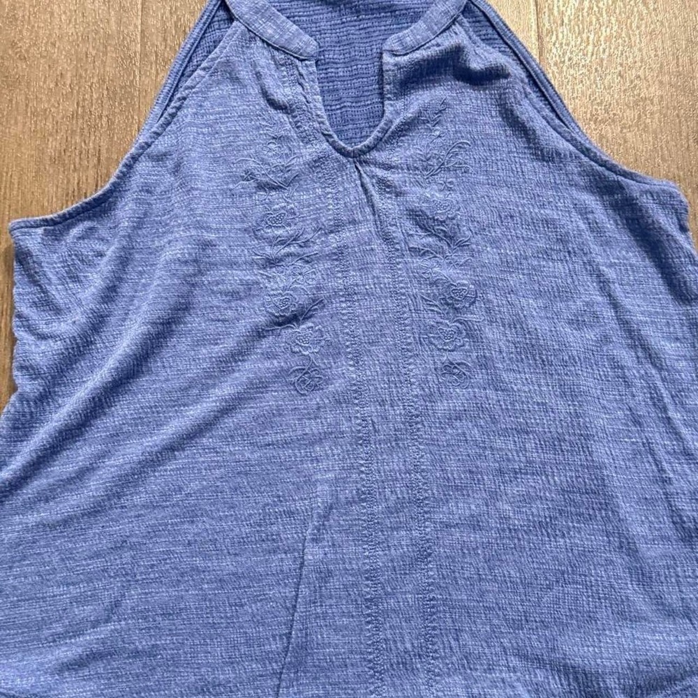 Vintage y2k 2000s Boho tank top size large with embroidered detail